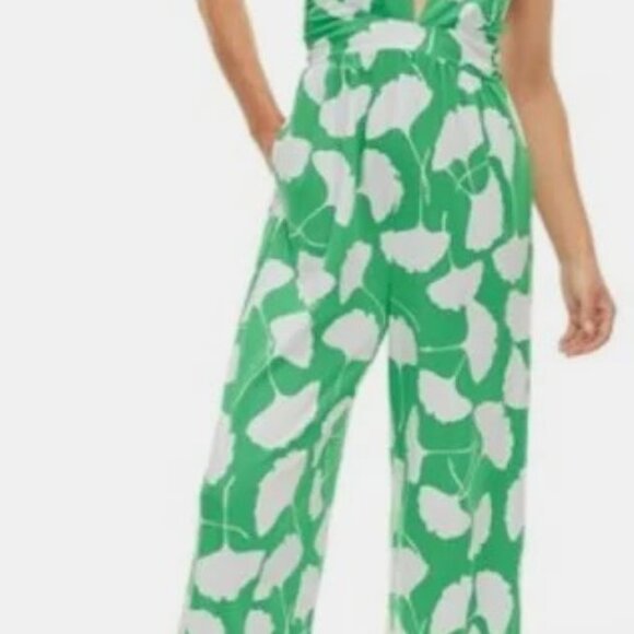NWT Diane von Furstenberg x Target Green Ginkgo Print Jumpsuit – Size XL - Picture 3 of 3